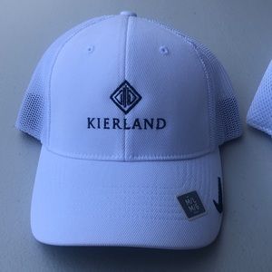 Nike Golf Hat-Flexfit M\L w/Kierland Logo New NWOT
